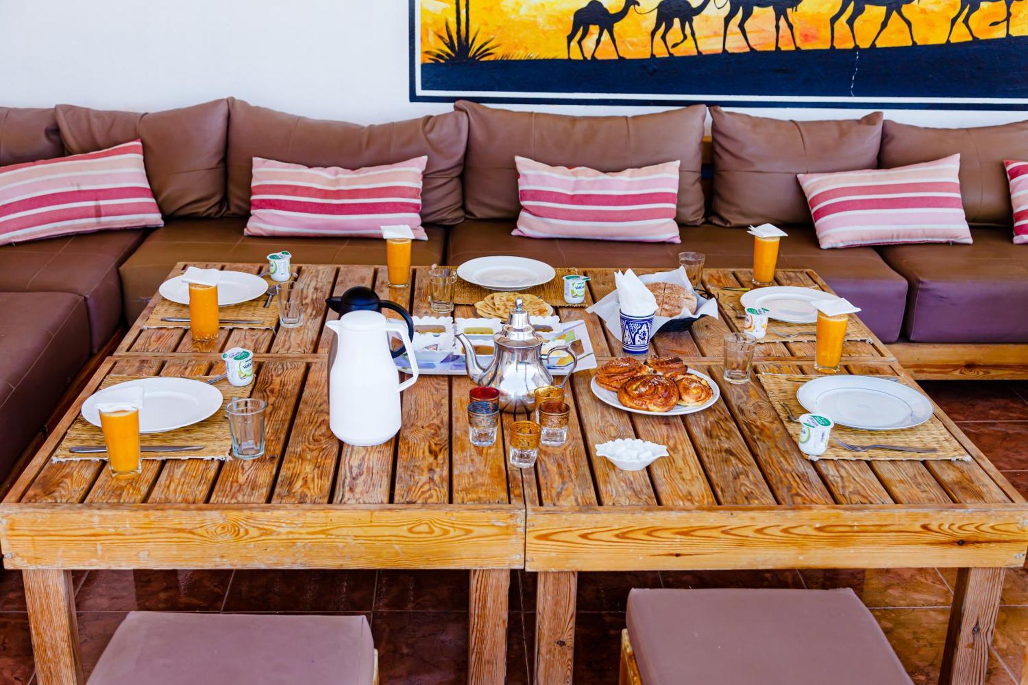 Hola Surf Morocco Tamraght Exterior foto